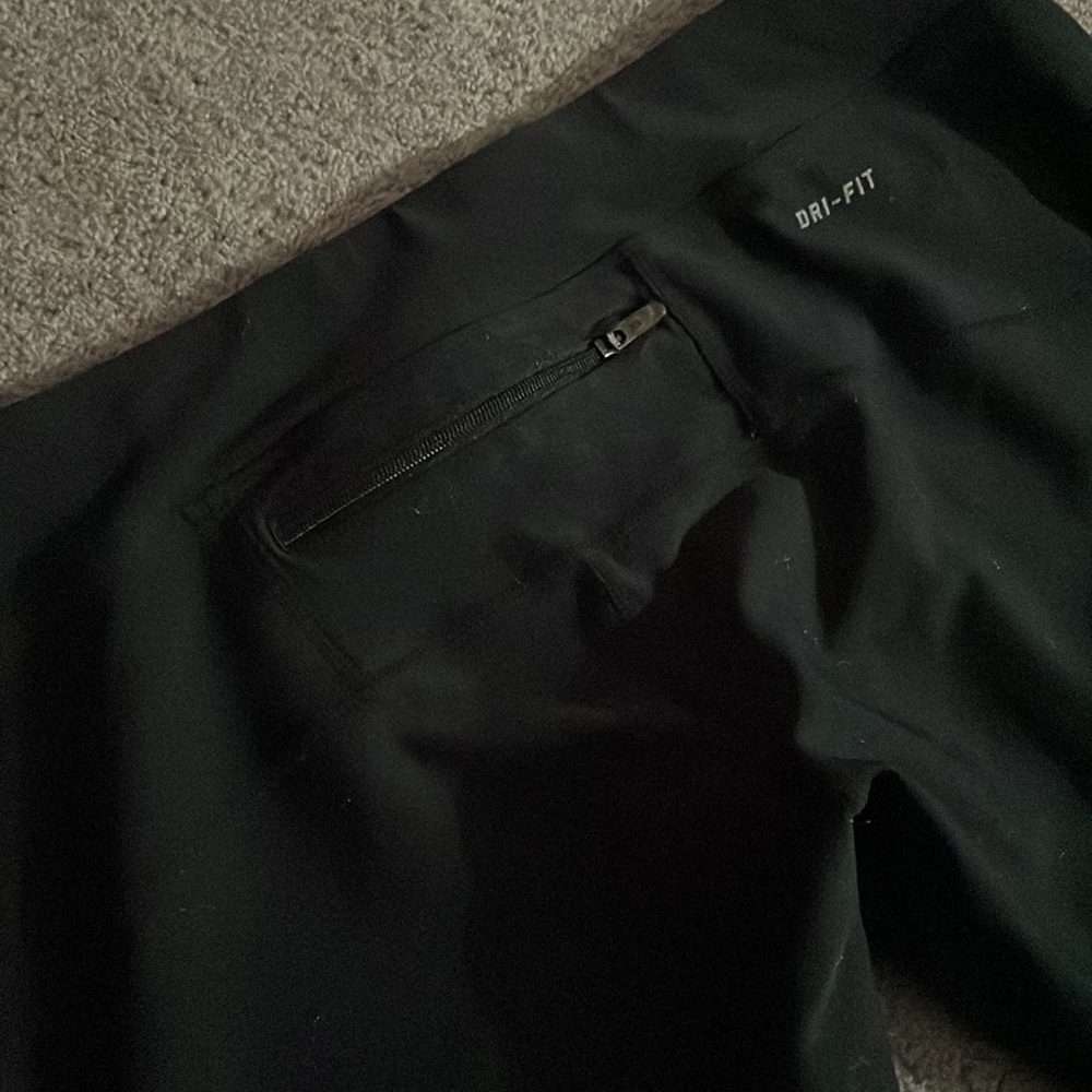 Nike crop leggings - Picture 4 of 5